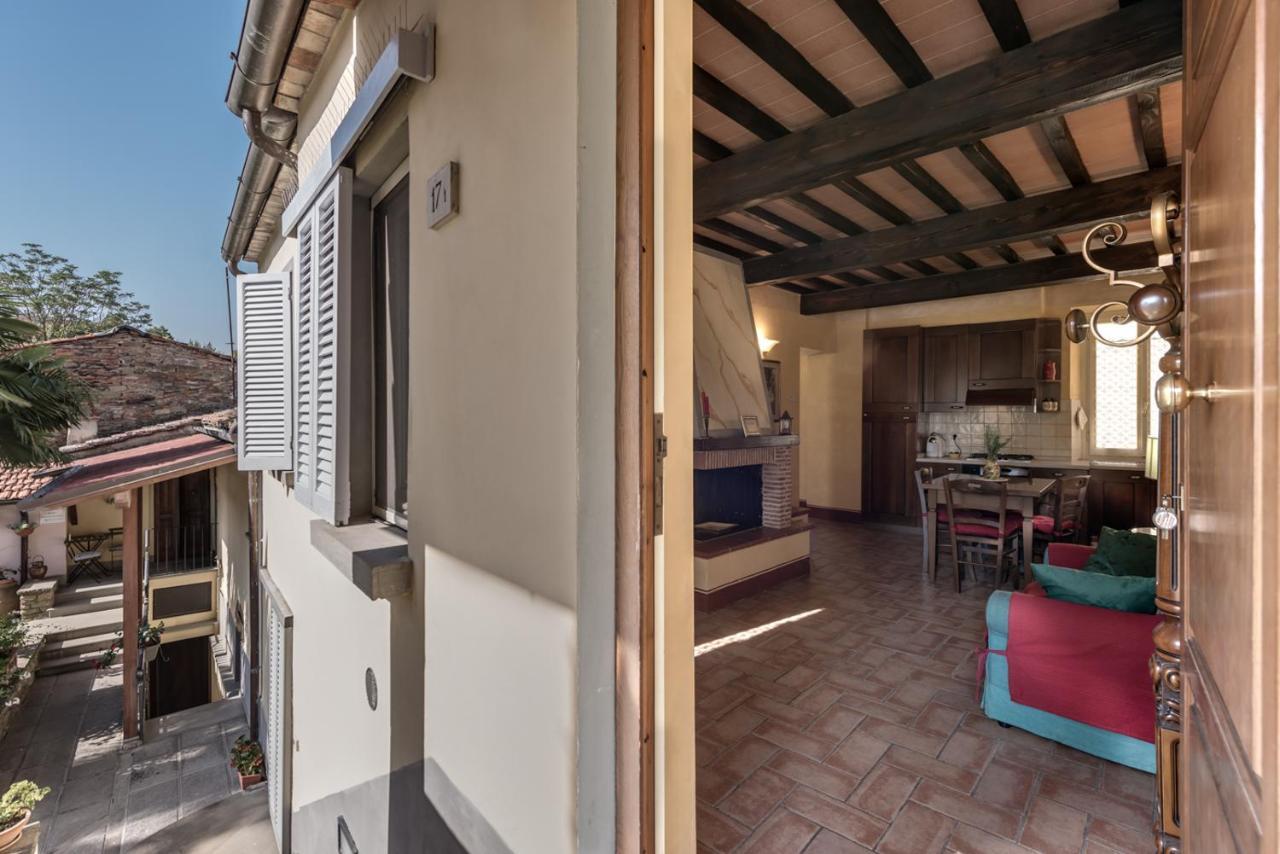 Residence Le Gagli Arde Arezzo Exterior foto