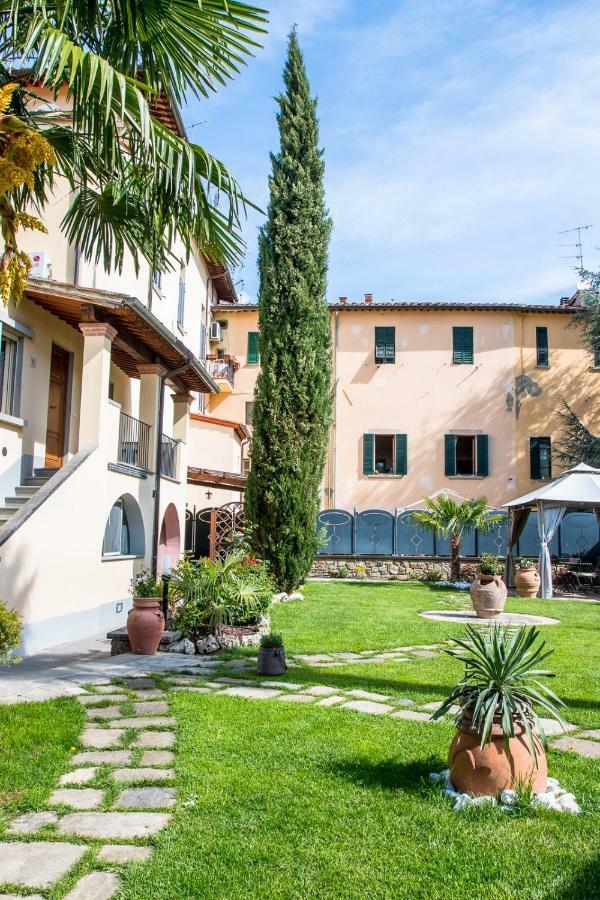 Residence Le Gagli Arde Arezzo Exterior foto